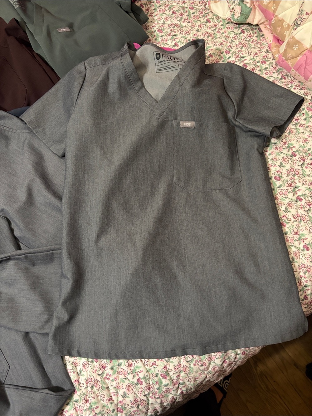 Figs xs scrub set- graphite - Picture 2 of 5